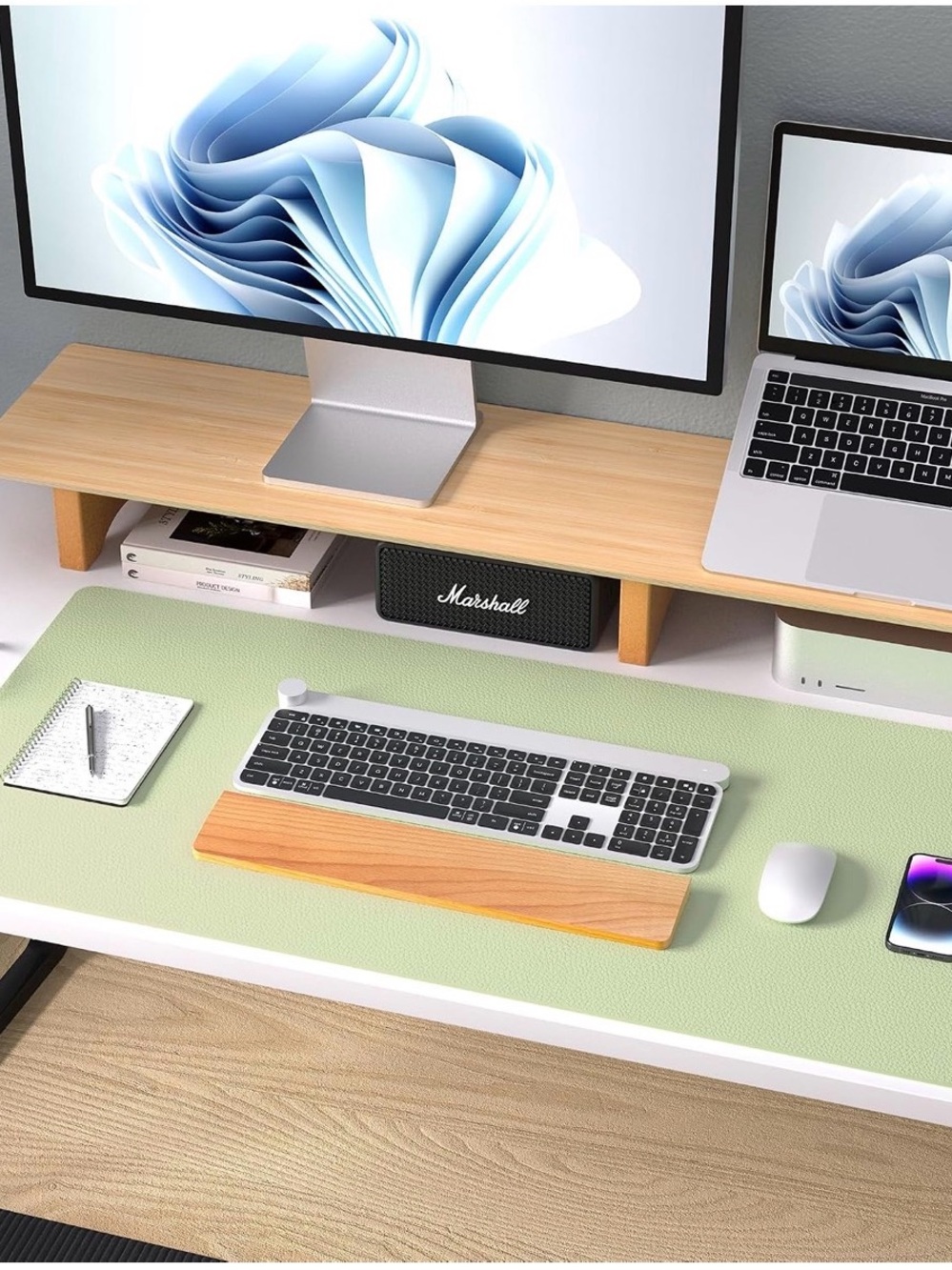 Minimalist Home Office Desk Mat in Light Green - Unbranded
